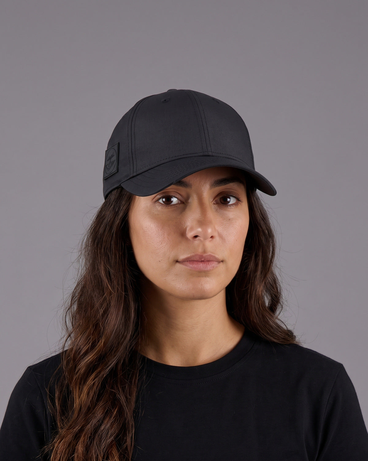 Casquette nylon noire Sgiò portée, femme, studio
