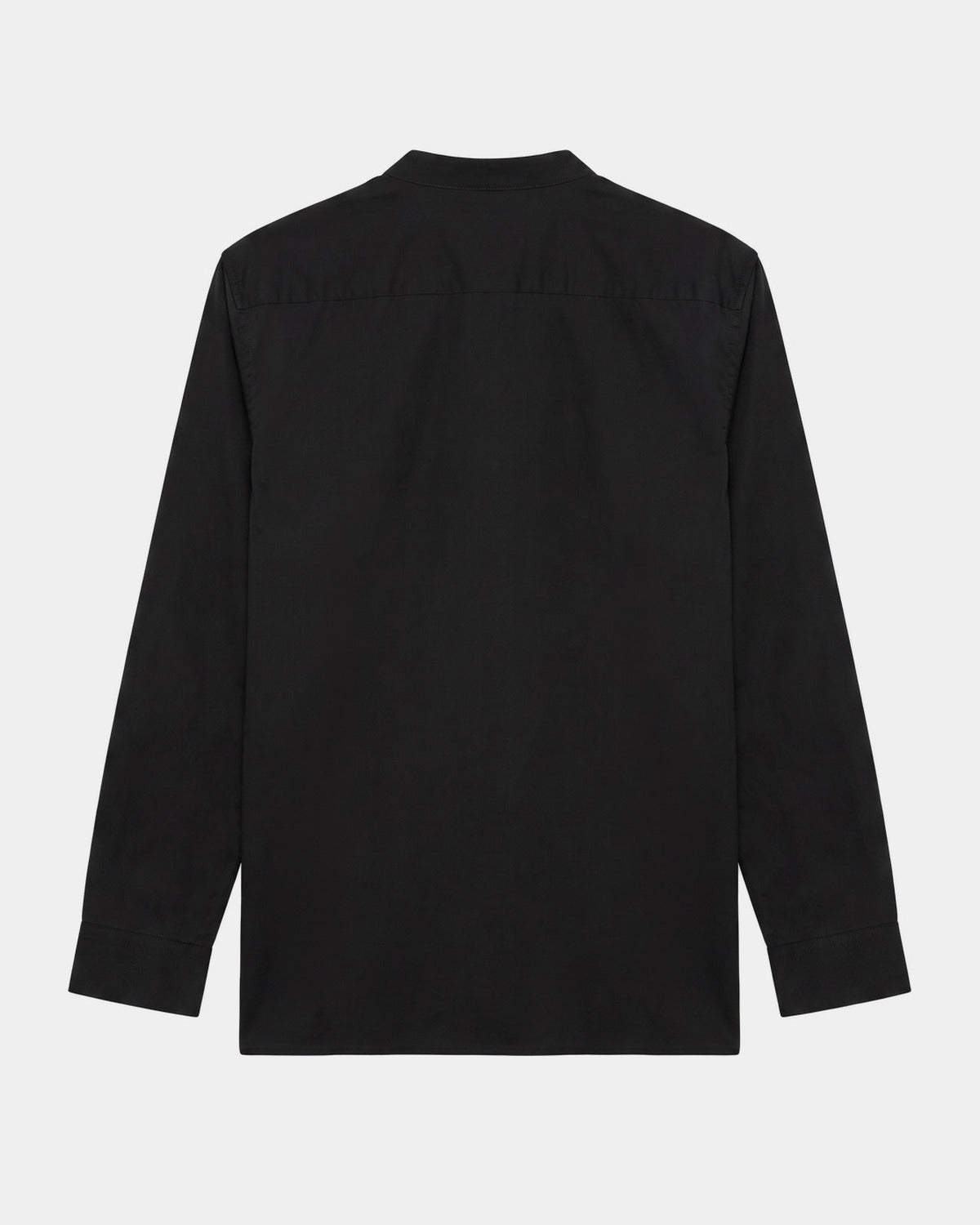 CHEMISE NOIR JEAN col mao, vue de dos sur fond clair